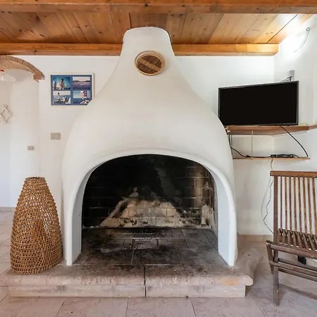 Ambra Villa