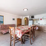Ambra Villa