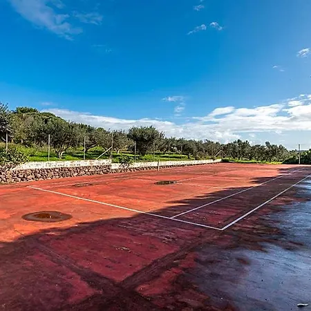 Ambra Villa
